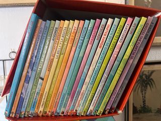 Libros y DVDs Disney Pixar