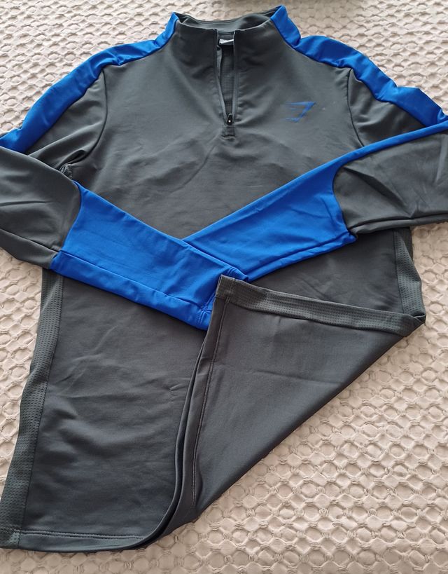 Camiseta Gymshark manga larga