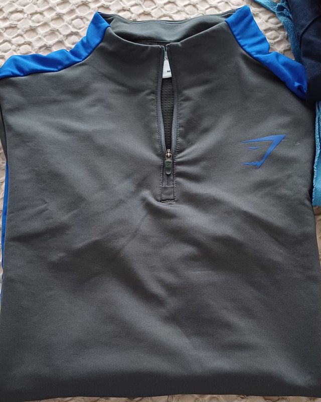 Camiseta Gymshark manga larga