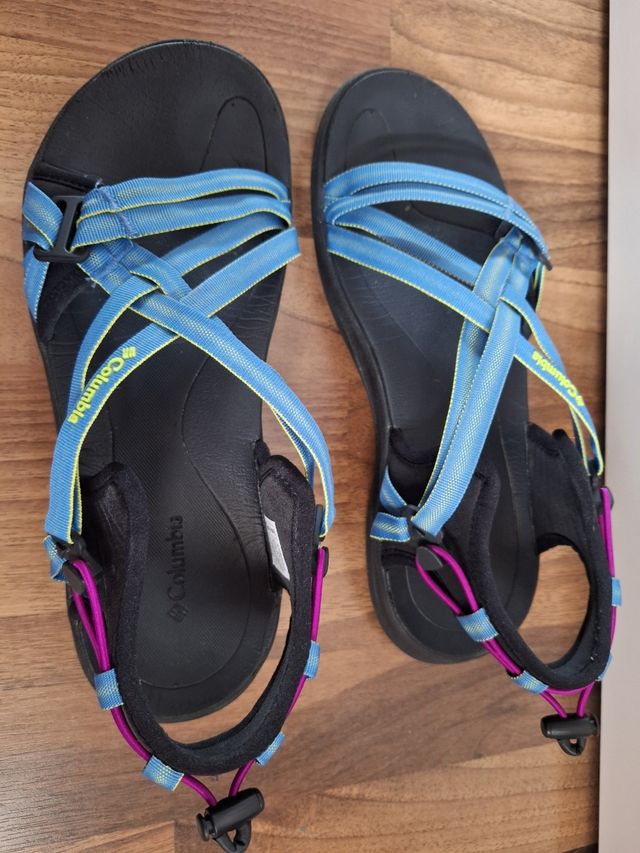 Sandalias Columbia - Azul y Morado