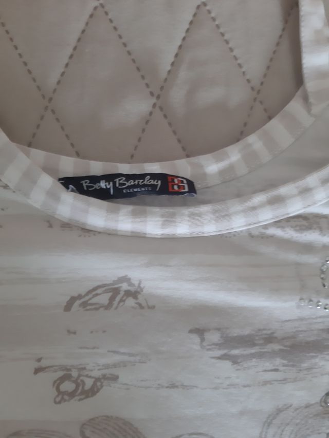 Top Betty Barclay c/ Cavalo Marinho