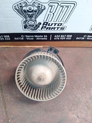 Ventilador calefacción Mitsubishi Montero