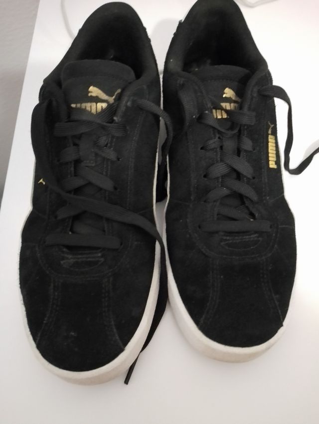 Zapatillas Puma mujer - negras, 15 euros cada par