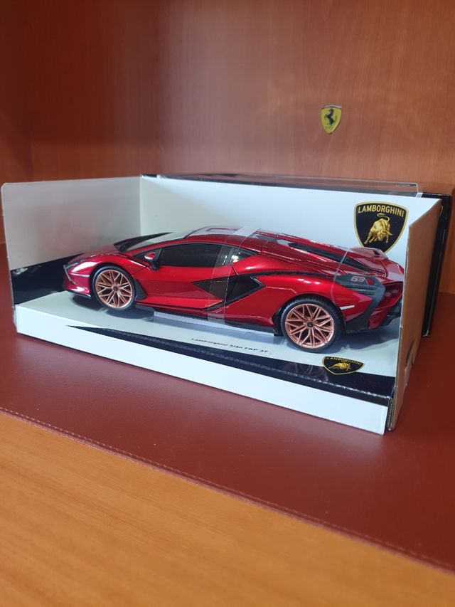 Lamborghini Sián FKP 37 Bburago scala da 1/18