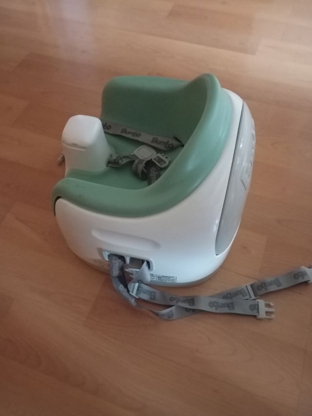 Silla Bumbo bebé - verde menta vale 90€ nueva