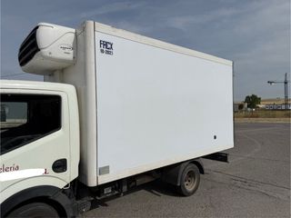 camion Nissan Cabstar Frigorífico 2016 - 3500kg