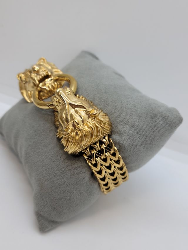 Pulsera Leones maciza acero quirúrgico oro chapado