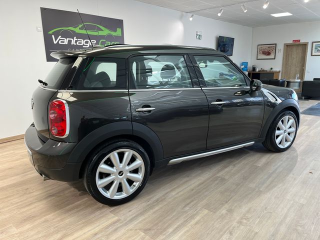 MINI Countryman COOPER D ALL4