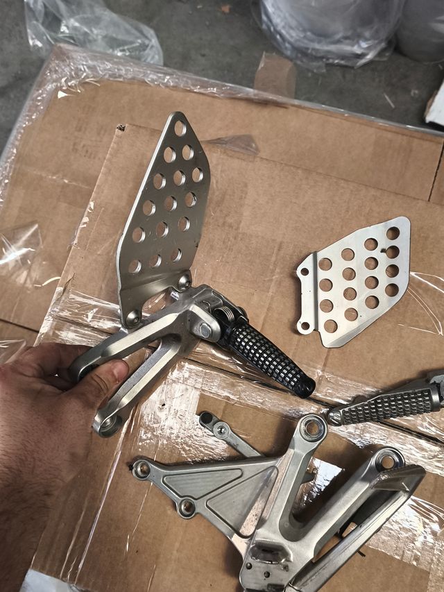 Estriberas Honda CBR 1000RR (07-09)