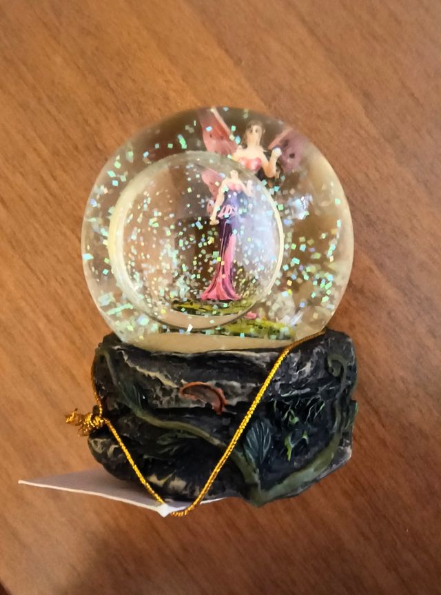 Palla di neve snow globe con fatina nuova 9cm