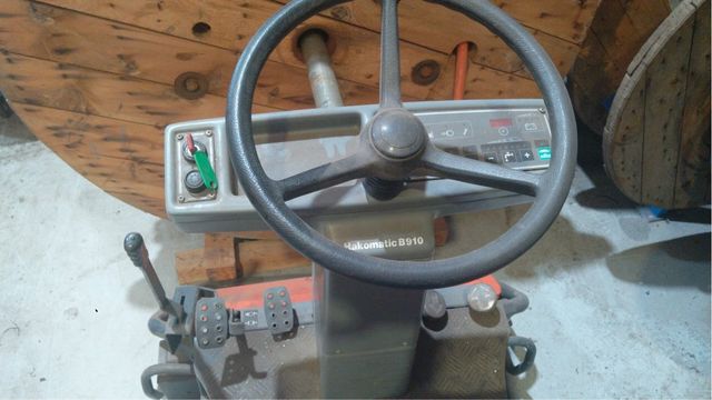 Barredora industrial Hako