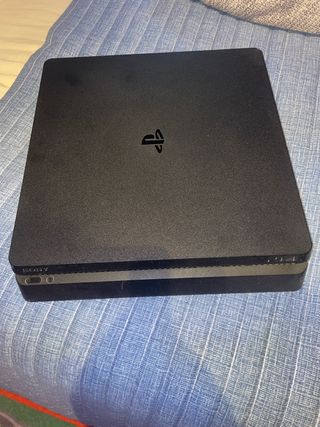PS4 Slim 1TB - PlayStation 4