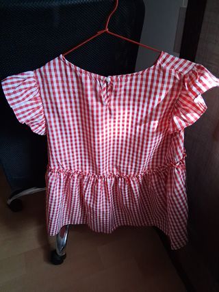 Blusa vichy roja y blanca