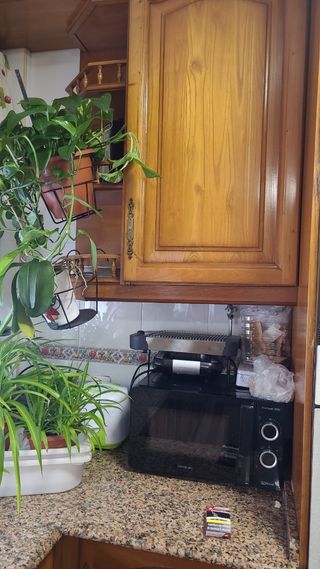 REGALO TODOS LOS MUEBLES DE COCINA.NO DESMONTO.