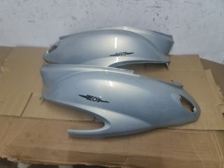 Carenados traseros Yamaha Teos 2004