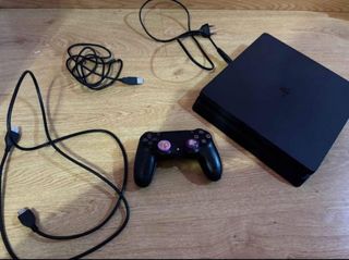 PS4 (PlayStation 4) 1TB - Negra