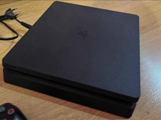 PS4 (PlayStation 4) 1TB - Negra