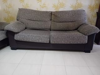 2 sofas