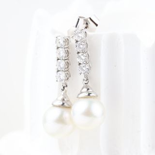 Pendientes vintage con diamantes y perlas