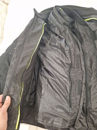 Chaqueta moto Seventy Degrees. Talla L