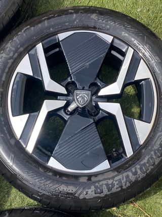 4 Llantas Peugeot 2008 Rline 2023