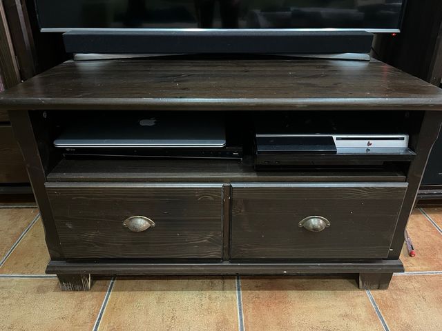 Mueble TV madera castaño