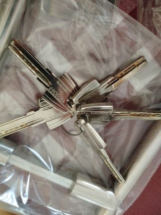 Cerradura puerta MIRALLES acero