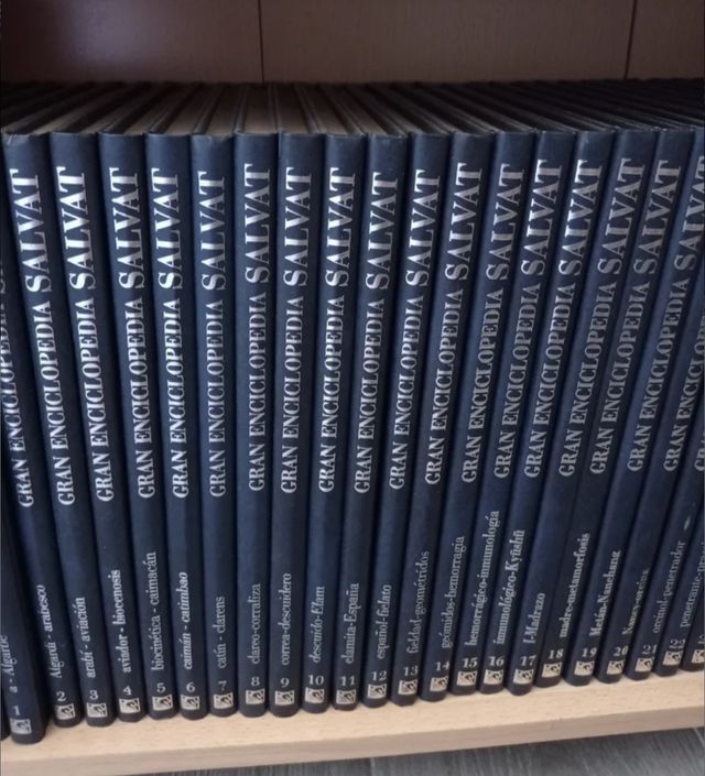 Gran Enciclopedia Salvat 28 tomos + 6