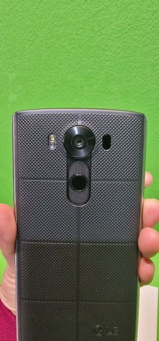 LG V10 32GB 4GB RAM Smartphone 0048E