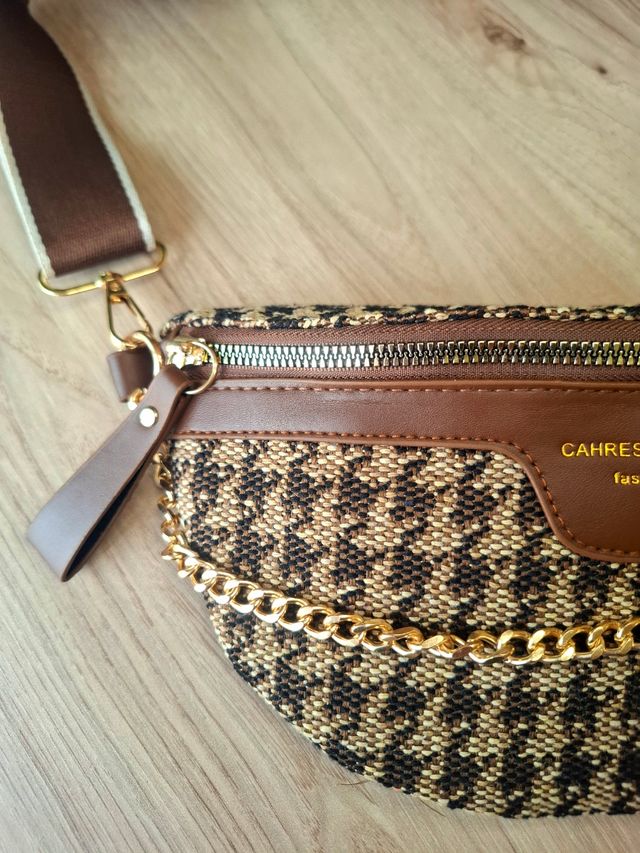 Bolso riñonera CAHRES & HEKA