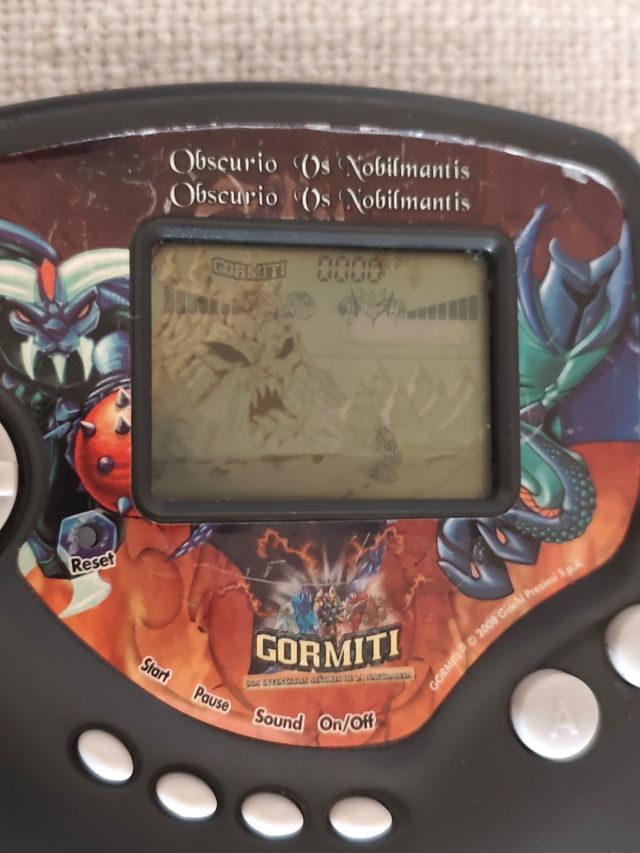 Gormiti Consola Portátil 2008