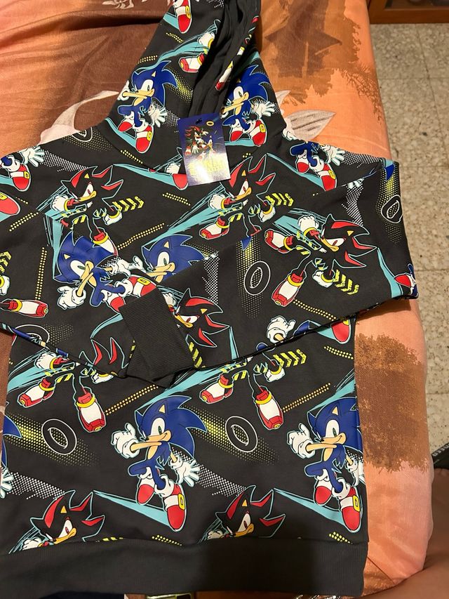 Sudadera Sonic Primark 7-8 años