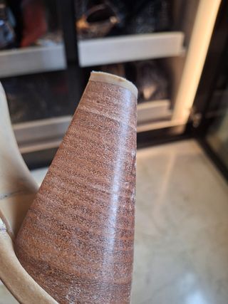 Zuecos Wonder piel beige, talla 40