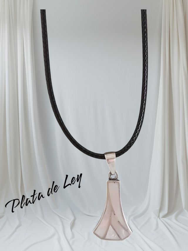 Colgante Plata de Ley con cordón negro