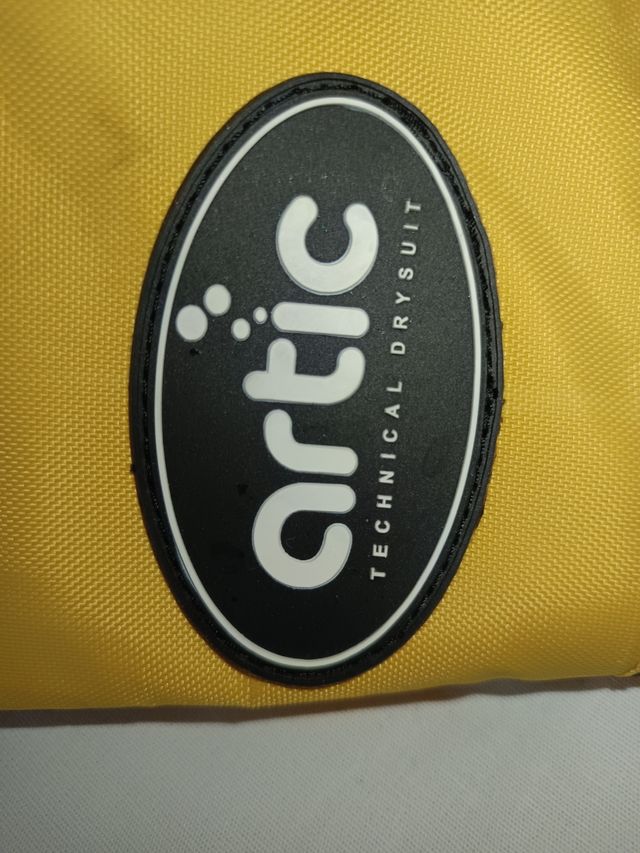 Traje seco trilaminado Ártic
