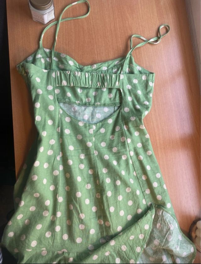 Vestido lunares Zara verde