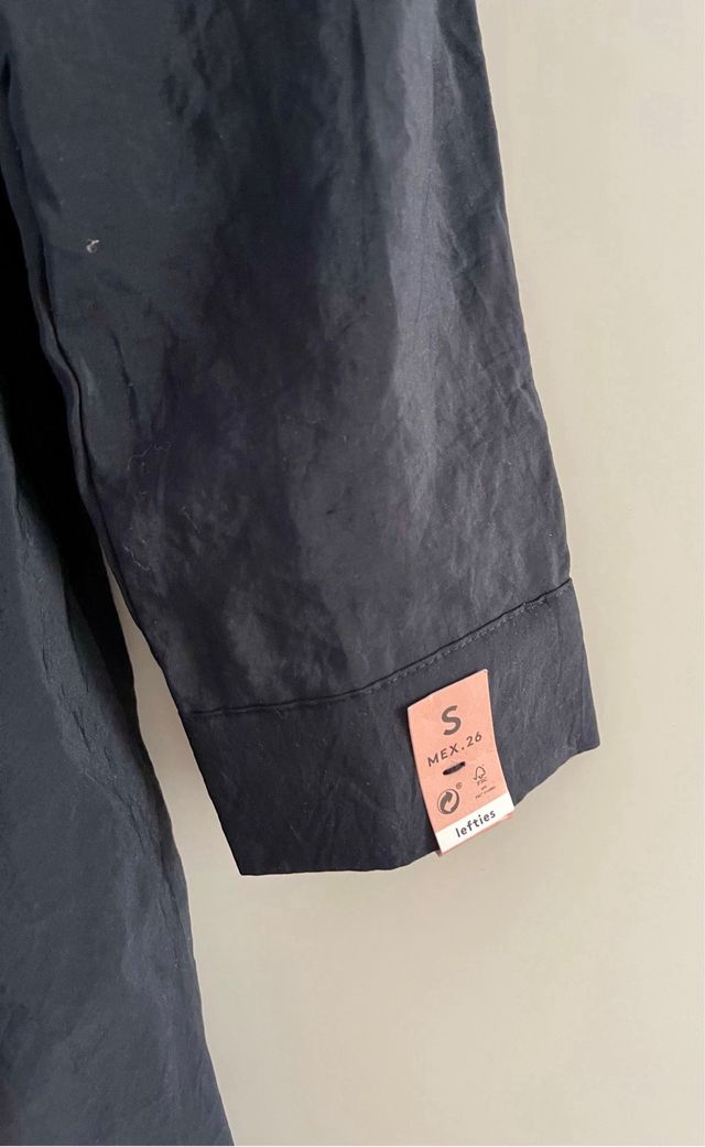 Nuevo!! Vestido azul oscuro de Lefties - Talla S