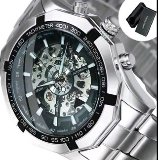 Reloj automático
