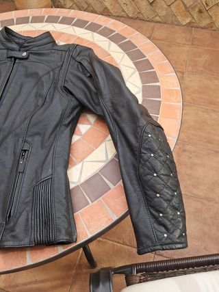 Chaqueta moto cuero mujer