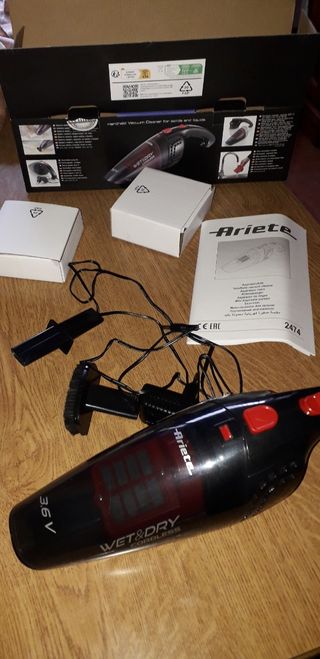 Aspira briciole liquidi e soldi nuovo. .