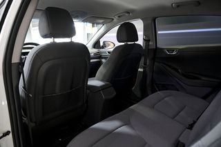 Hyundai IONIQ   1.6 GDI PHEV Klass DCT 