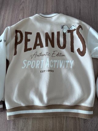 Chaqueta beisbolera Zara Snoopy talla 11/12