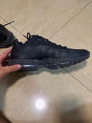 Nike Air Max 95 - zapatillas negras