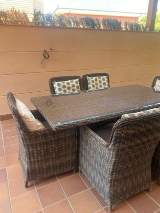 Conjunto ratán sintético. Dekodonia