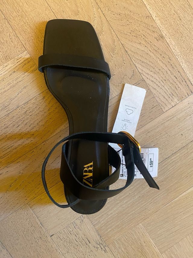Sandalias zara