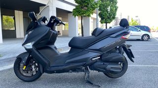 Scooter Sym joymax 300i