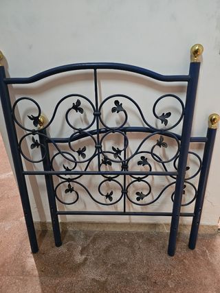 Testata letto ferro battuto blu