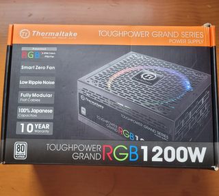 Fuente alimentación Thermaltake 1200W