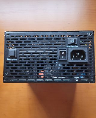 Fuente alimentación Thermaltake 1200W