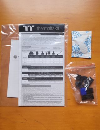 Fuente alimentación Thermaltake 1200W